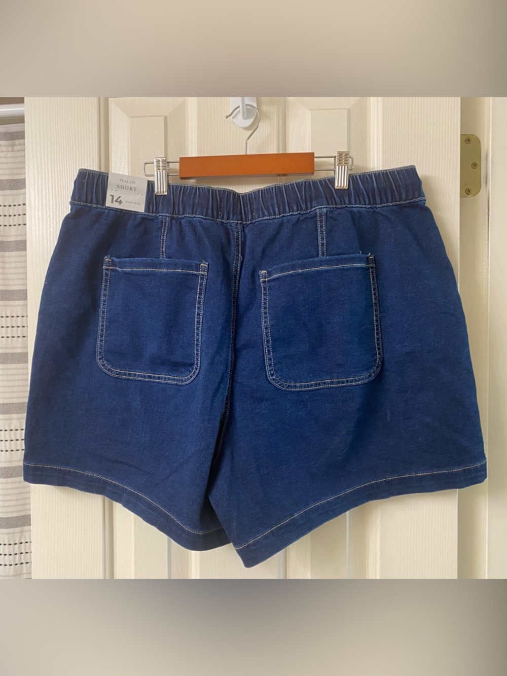 Lane Bryant High Rise Pull On Drawstring Denim Jean Shorts Size 14 - Picture 8 of 16
